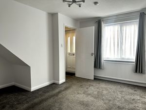 Photo 4- click for photo gallery